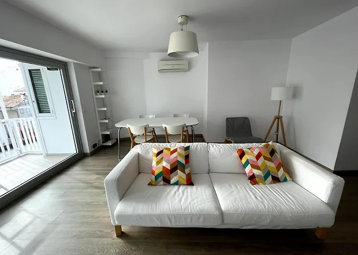 Pollensa Loft 波连萨港